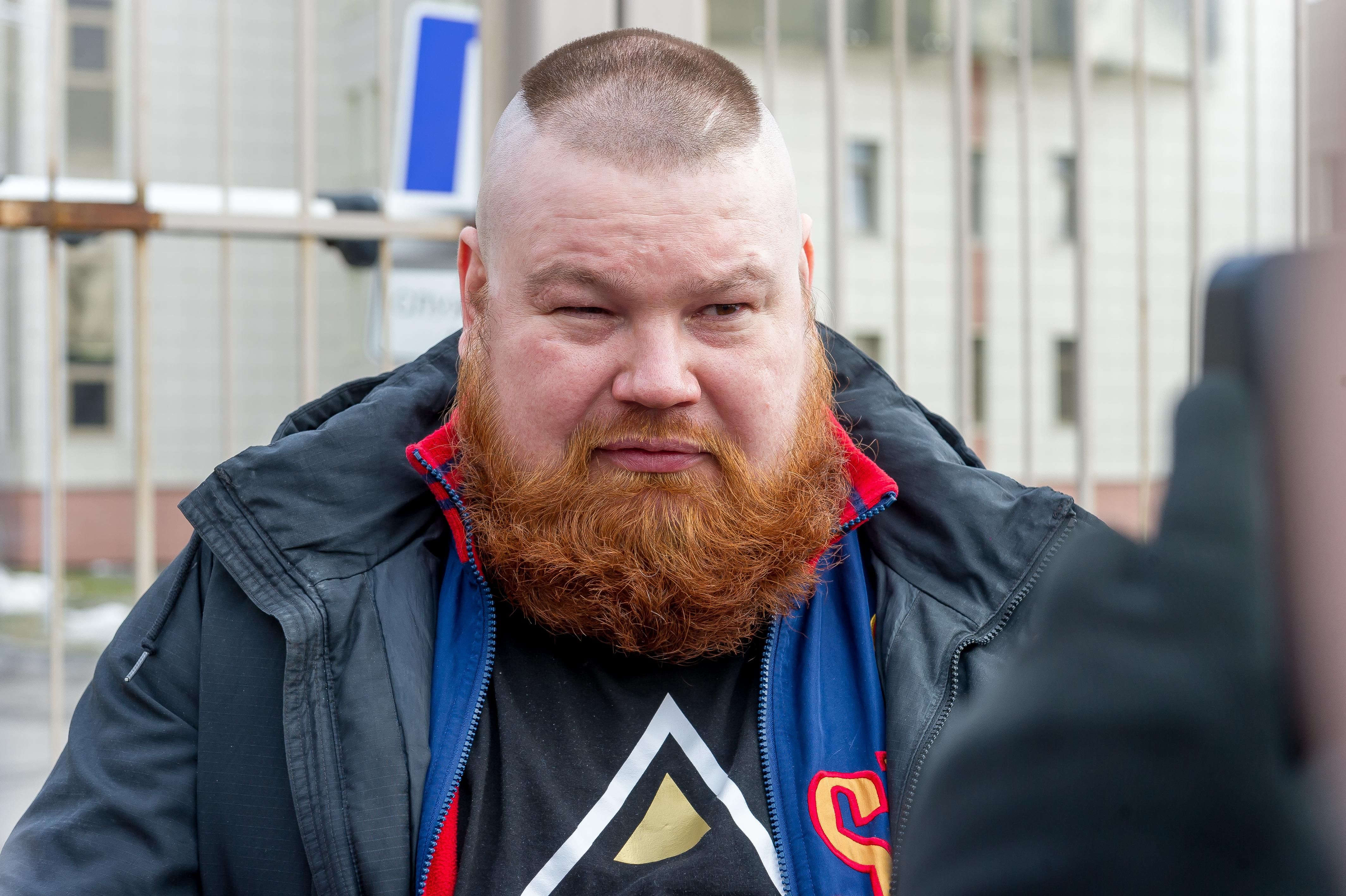 Скандальний російський боєць В'ячеслав Дацик затриманий через нелегальний перехід кордону Скандальний російський боєць В'ячеслав Дацик затриманий через нелегальний перехід кордону