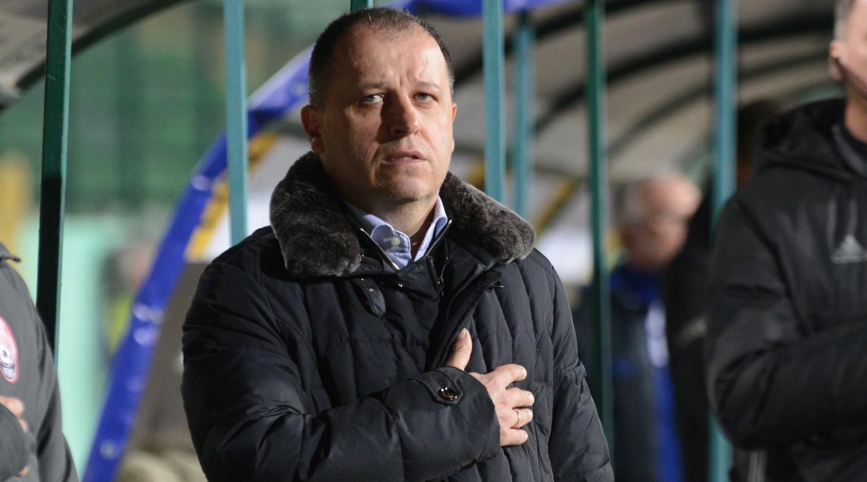 Ми зобов'язані любити Україну і бути її патріотами, – екстренер "Зорі" Вернидуб Ми зобов'язані любити Україну і бути її патріотами, – екстренер "Зорі" Вернидуб