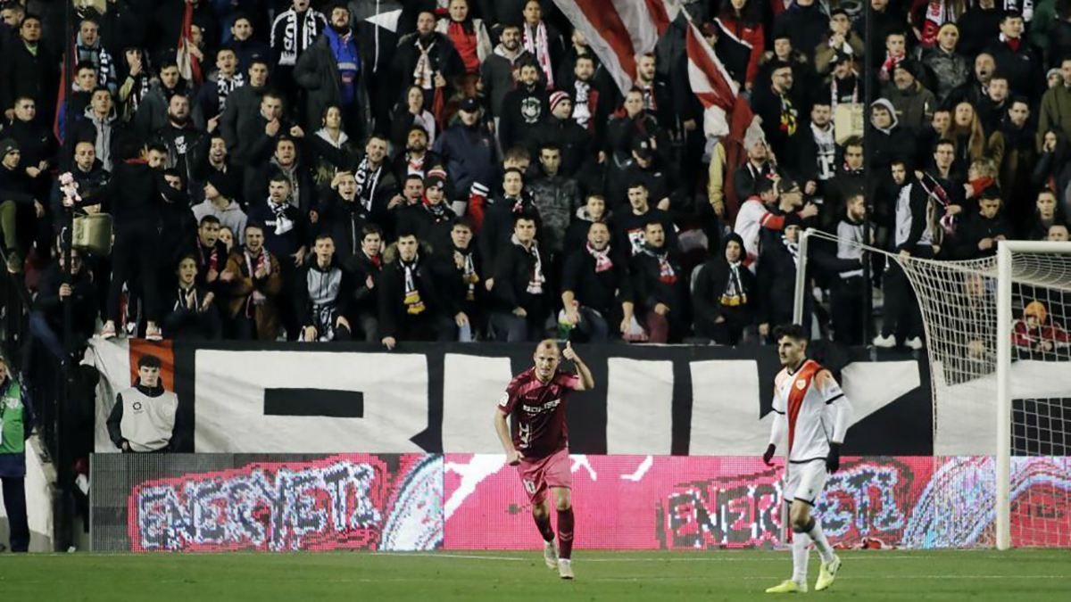 Роман Зозуля – скандал в Испании – наказание Райо Вальекано Роман Зозуля – скандал в Испании – наказание Райо Вальекано