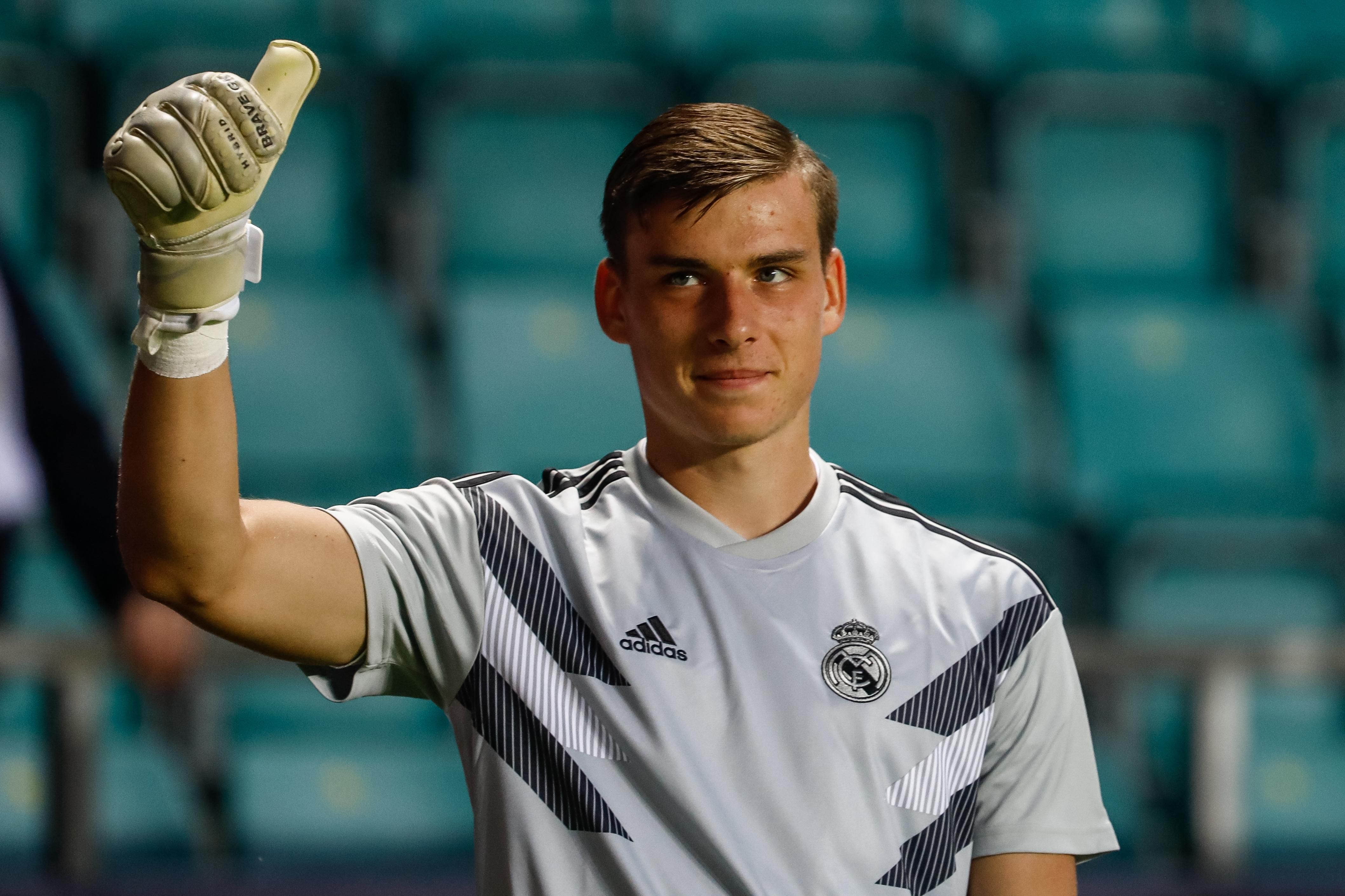 Невероятный сейв Лунина попал в топ-10 чемпионата Испании Невероятный сейв Лунина попал в топ-10 чемпионата Испании