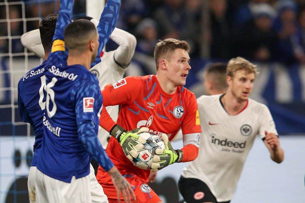 "Бавария" официально подписала талантливого голкипера "Шальке"