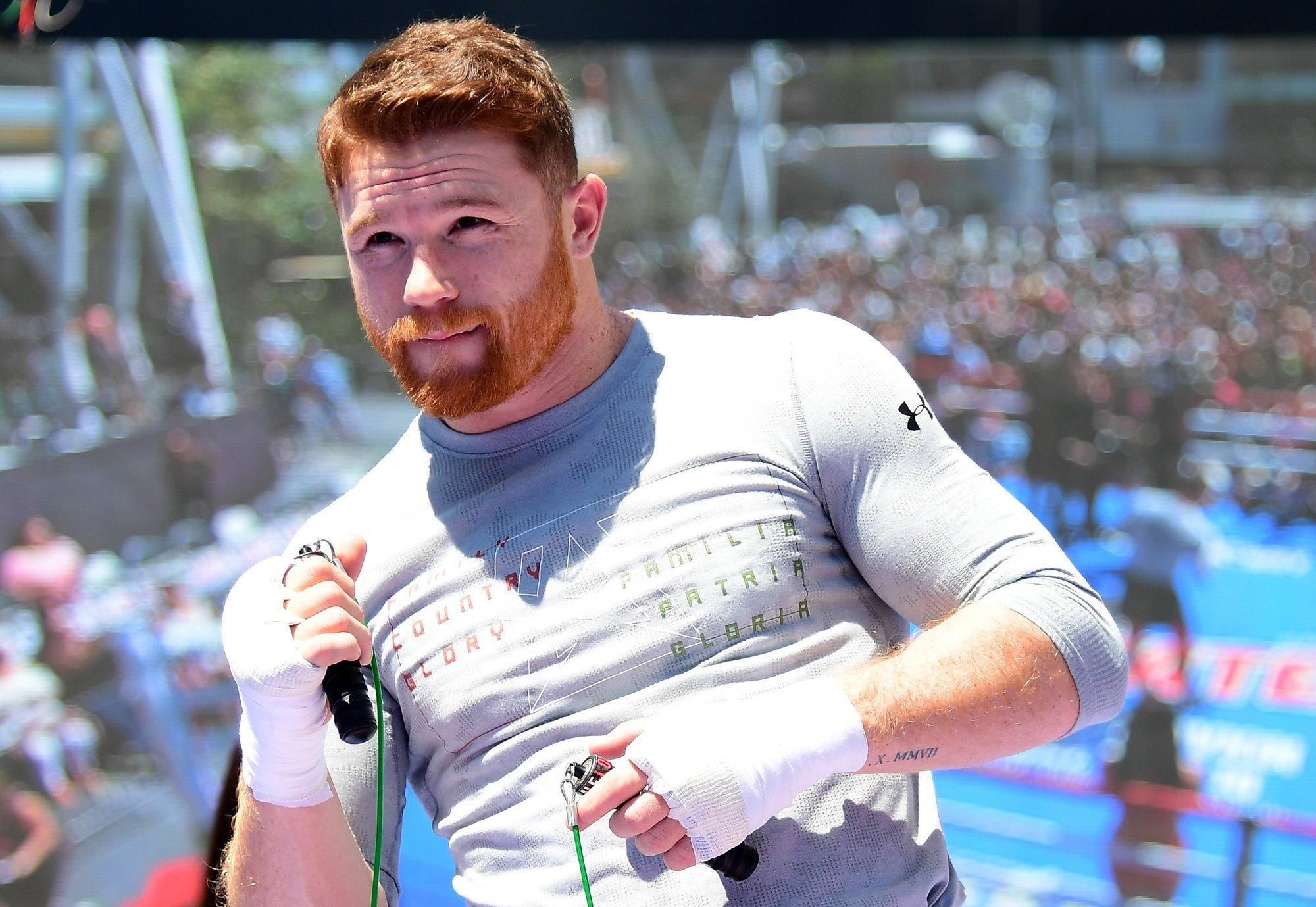 Альварес визнаний найкращим боксером 2019 року за версією Boxingscene, українці поза топ-5 Альварес визнаний найкращим боксером 2019 року за версією Boxingscene, українці поза топ-5