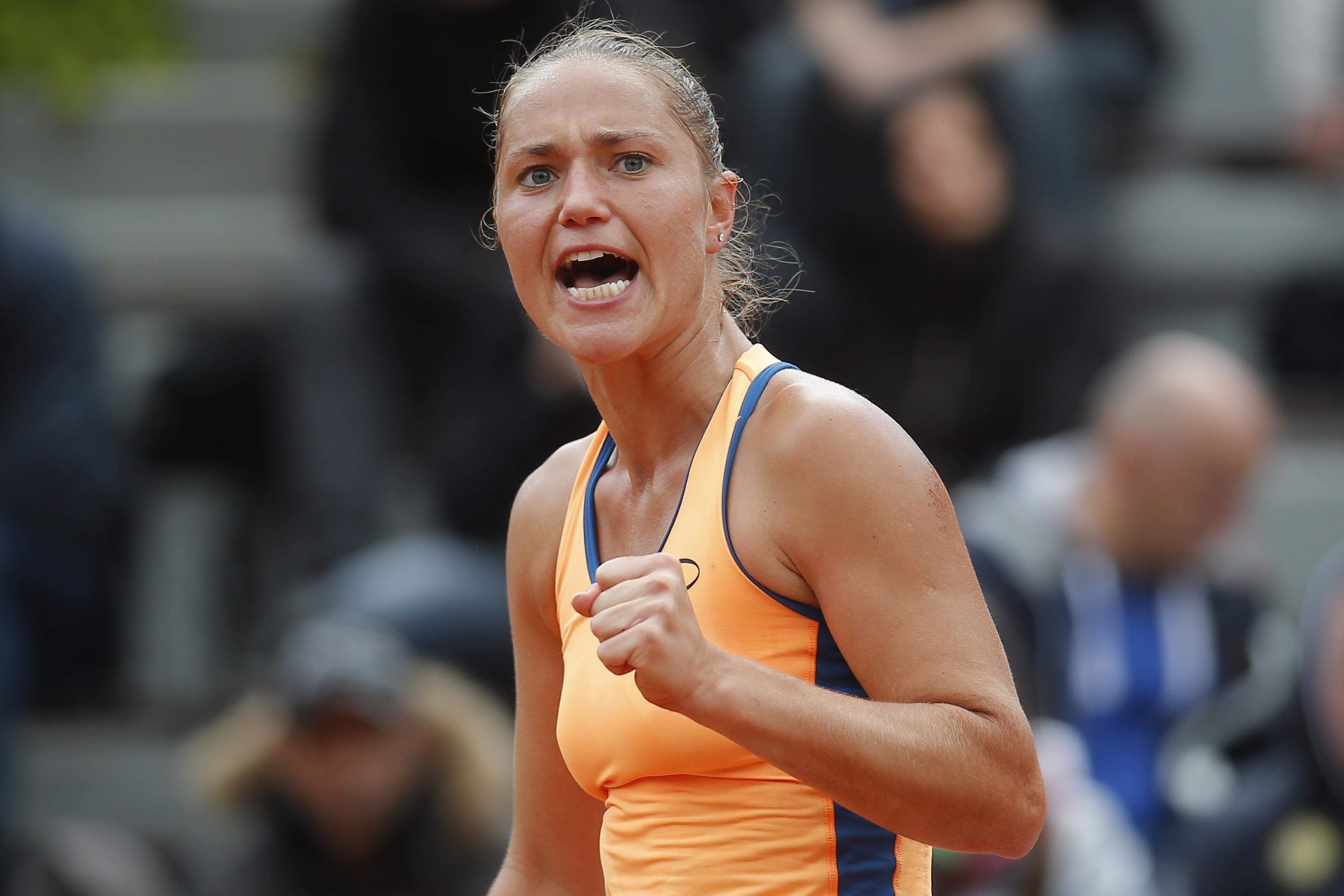 Бондаренко виграла перший матч після повернення, Цуренко зачохлила ракетку Бондаренко виграла перший матч після повернення, Цуренко зачохлила ракетку