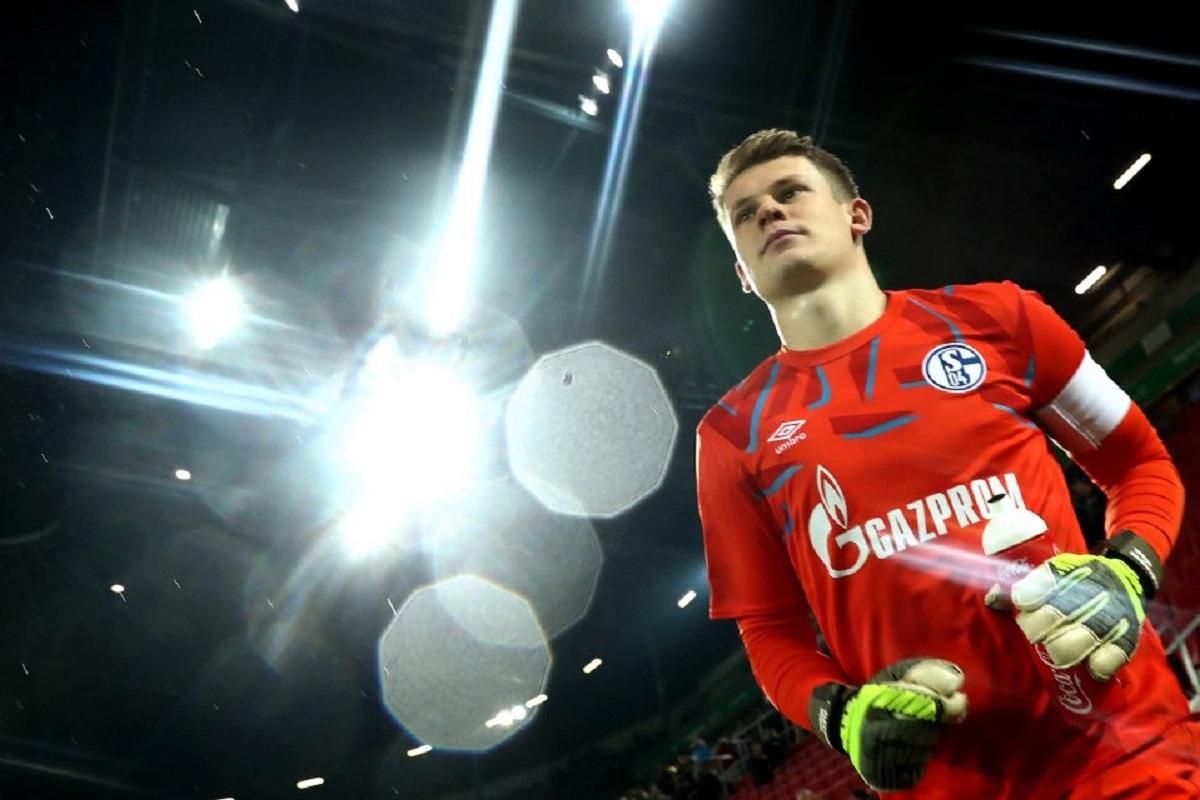 Лидер "Шальке" потерял статус капитана из-за "Баварии" Лидер "Шальке" потерял статус капитана из-за "Баварии"