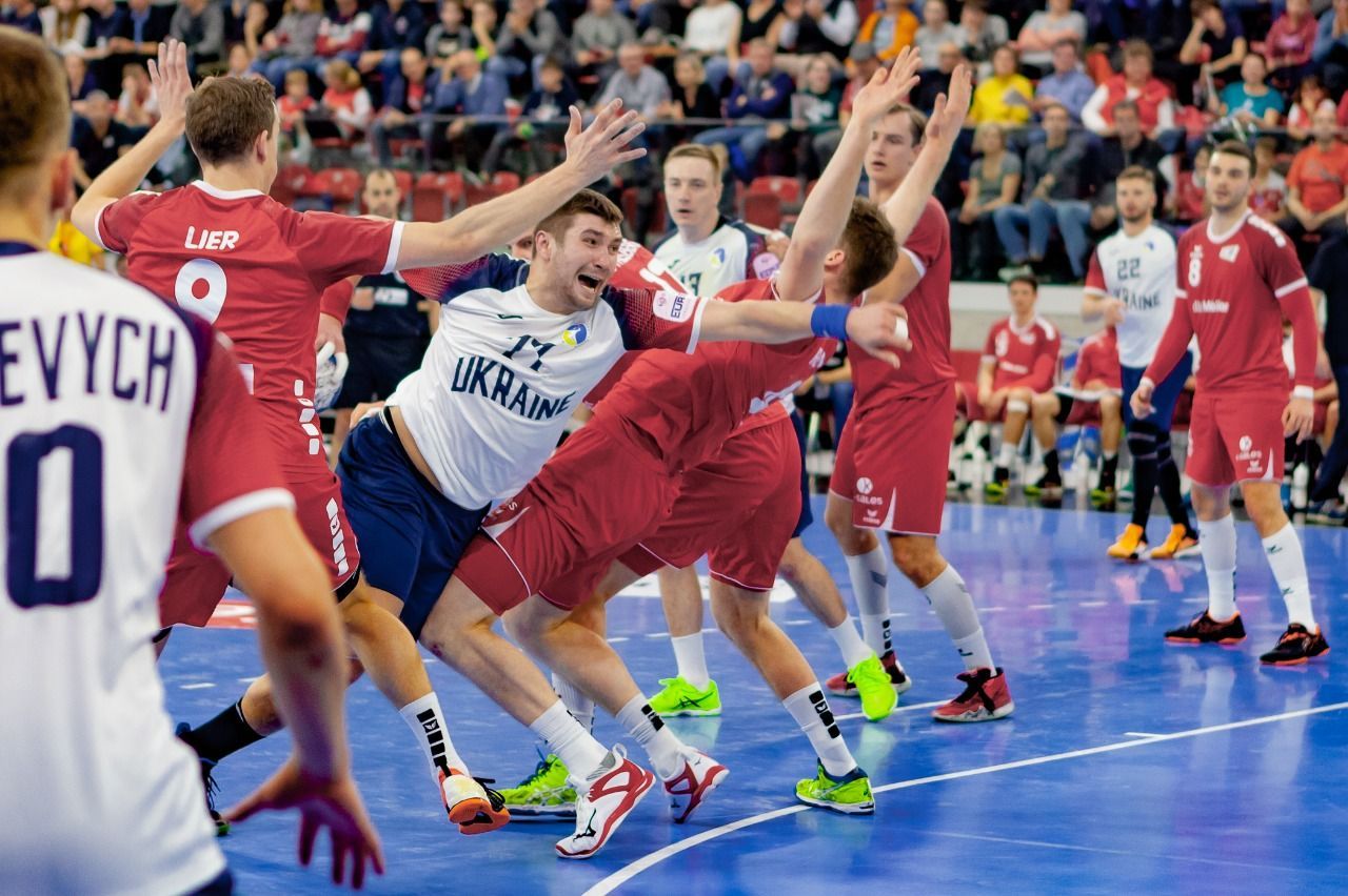 Сразу два телеканала покажут матчи сборной Украины на Евро-2020 Сразу два телеканала покажут матчи сборной Украины на Евро-2020