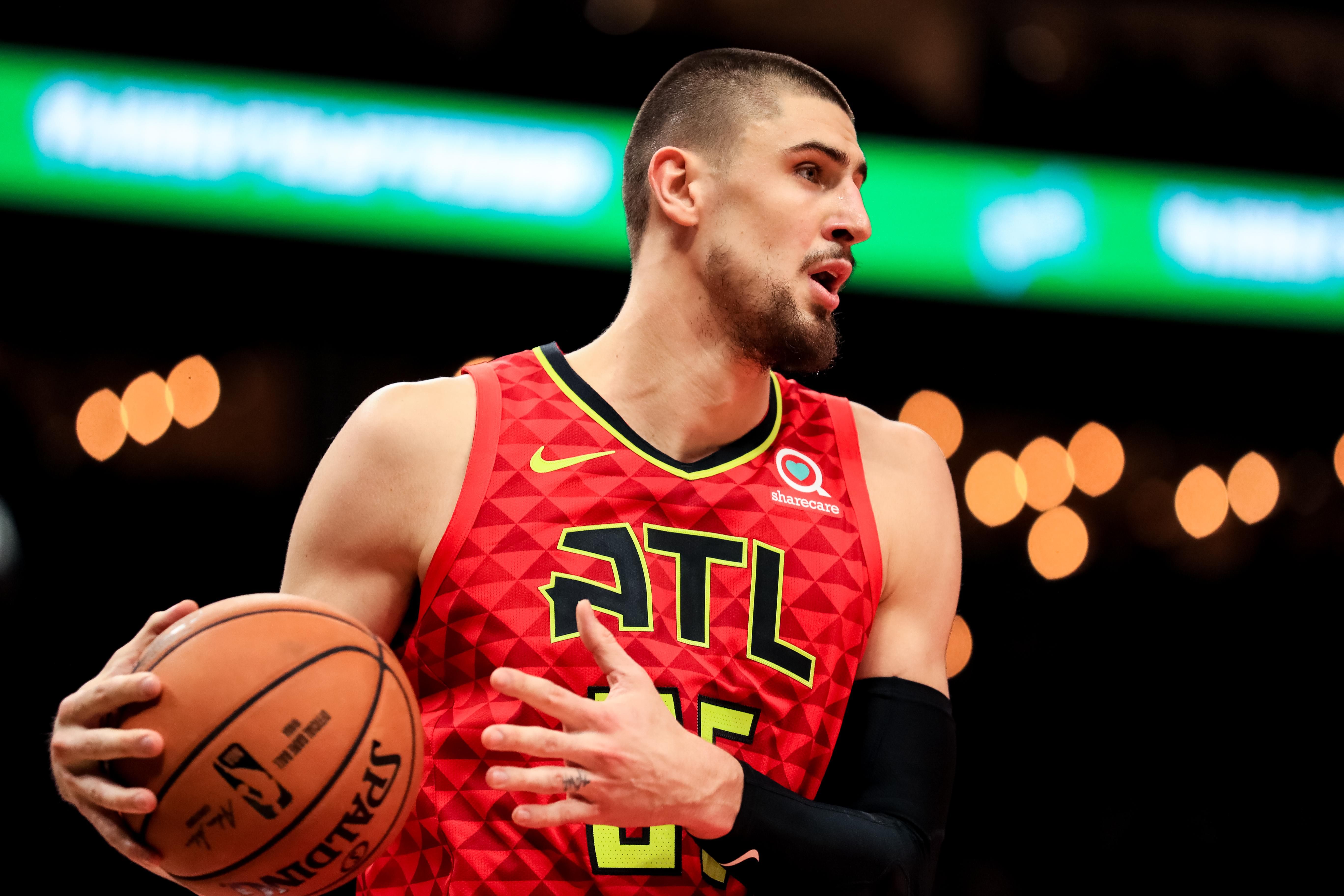 Лень став найкращим у складі "Атланти", яка зазнала ювілейної поразки: відео Лень став найкращим у складі "Атланти", яка зазнала ювілейної поразки: відео