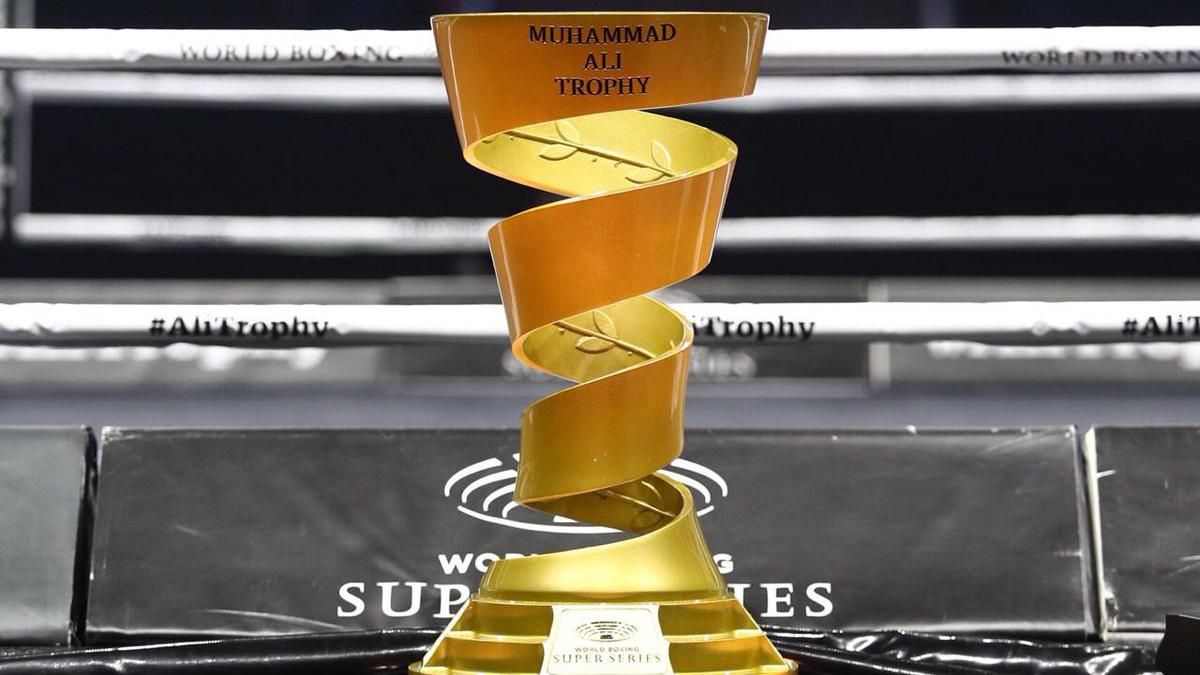 Двоє українців можуть виступити у Всесвітній боксерській Суперсерії, де переможцем став Усик Двоє українців можуть виступити у Всесвітній боксерській Суперсерії, де переможцем став Усик