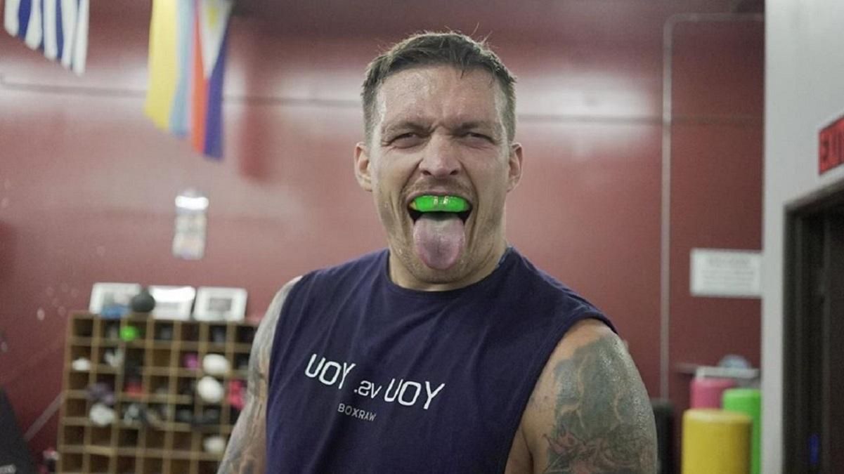 Самое милое видео дня: Усик показал тренировку с сыном Самое милое видео дня: Усик показал тренировку с сыном