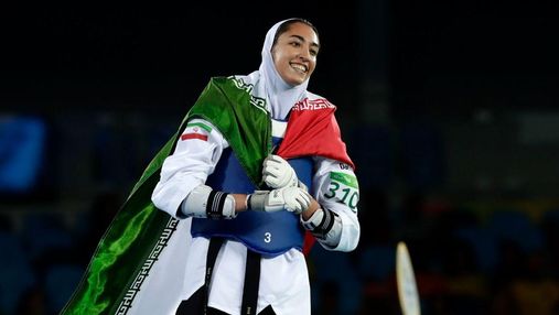 Єдина олімпійська медалістка з Ірану покинула країну з політичних мотивів