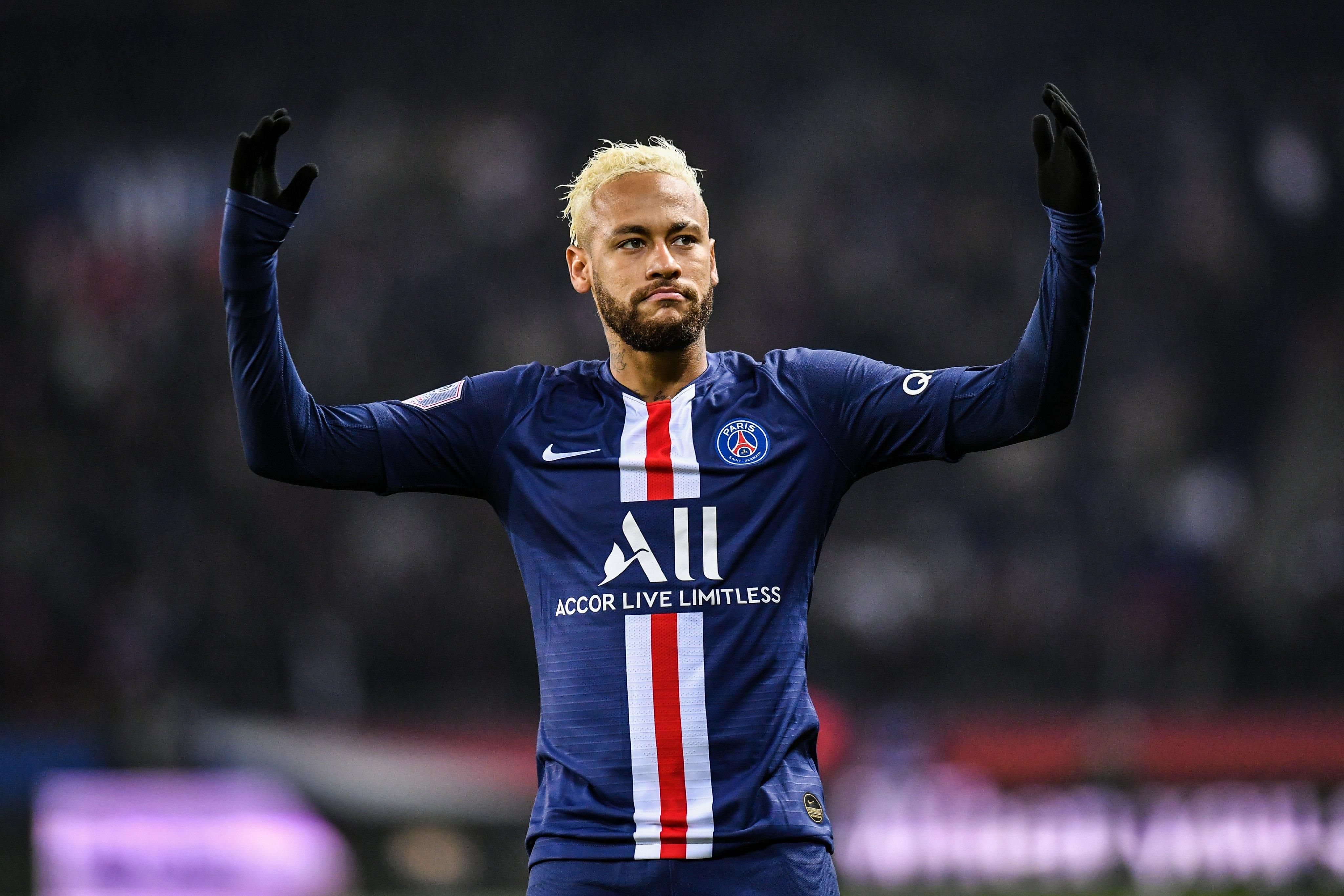 ПСЖ и "Монако" устроили голевую перестрелку, забив шесть голов: видео ПСЖ и "Монако" устроили голевую перестрелку, забив шесть голов: видео