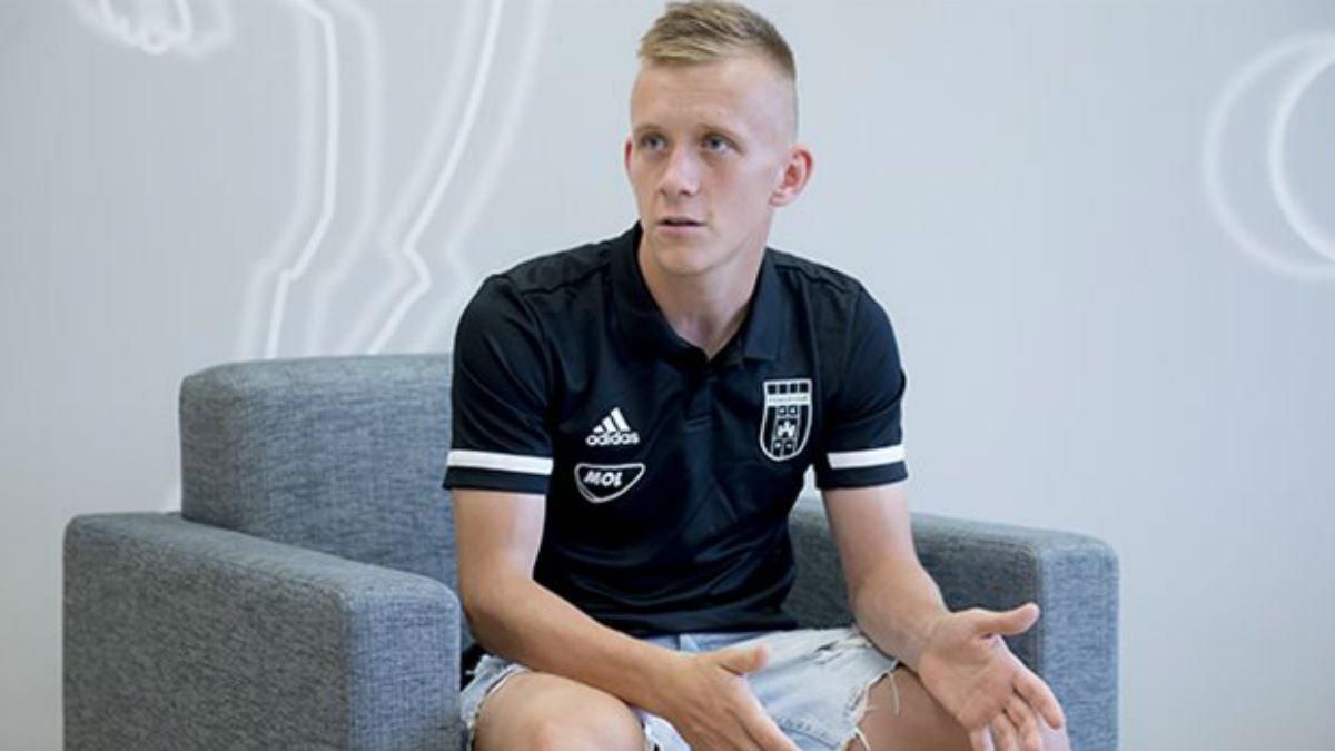 Украинец Петряк отметился курьезным голом в контрольном матче – видео Украинец Петряк отметился курьезным голом в контрольном матче – видео