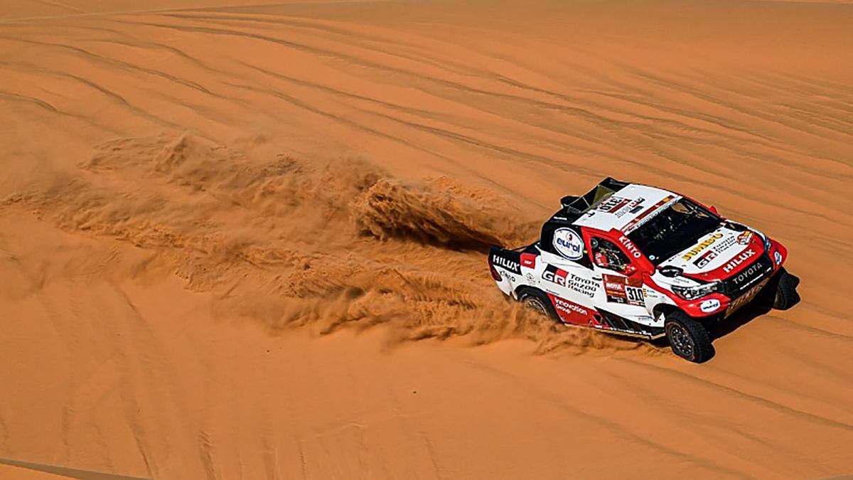 Фернандо Алонсо попал в аварию на "Дакаре": машина перевернулась несколько раз – видео Фернандо Алонсо попал в аварию на "Дакаре": машина перевернулась несколько раз – видео