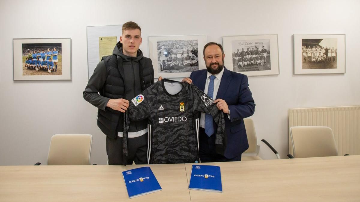 Андрій Лунін - воротар Реал Мадрид перейшов в Ов'єдо – подробиці Андрій Лунін - воротар Реал Мадрид перейшов в Ов'єдо – подробиці