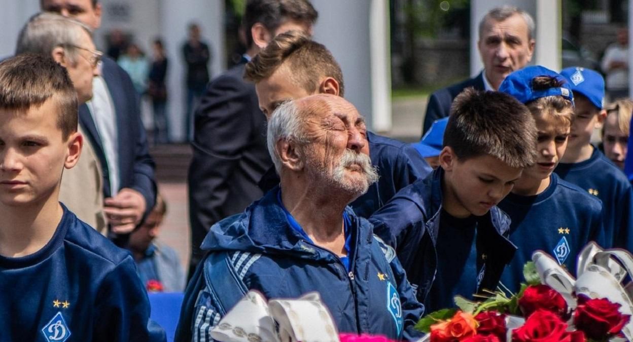 Легендарный фанат-талисман "Динамо" попал в реанимацию Легендарный фанат-талисман "Динамо" попал в реанимацию