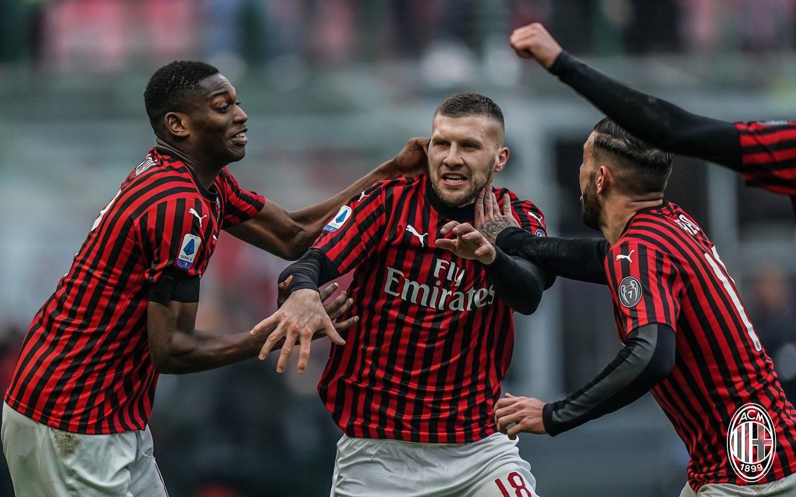 "Милан" одержал волевую победу, забив в добавленное время, на матче был Шевченко – видео