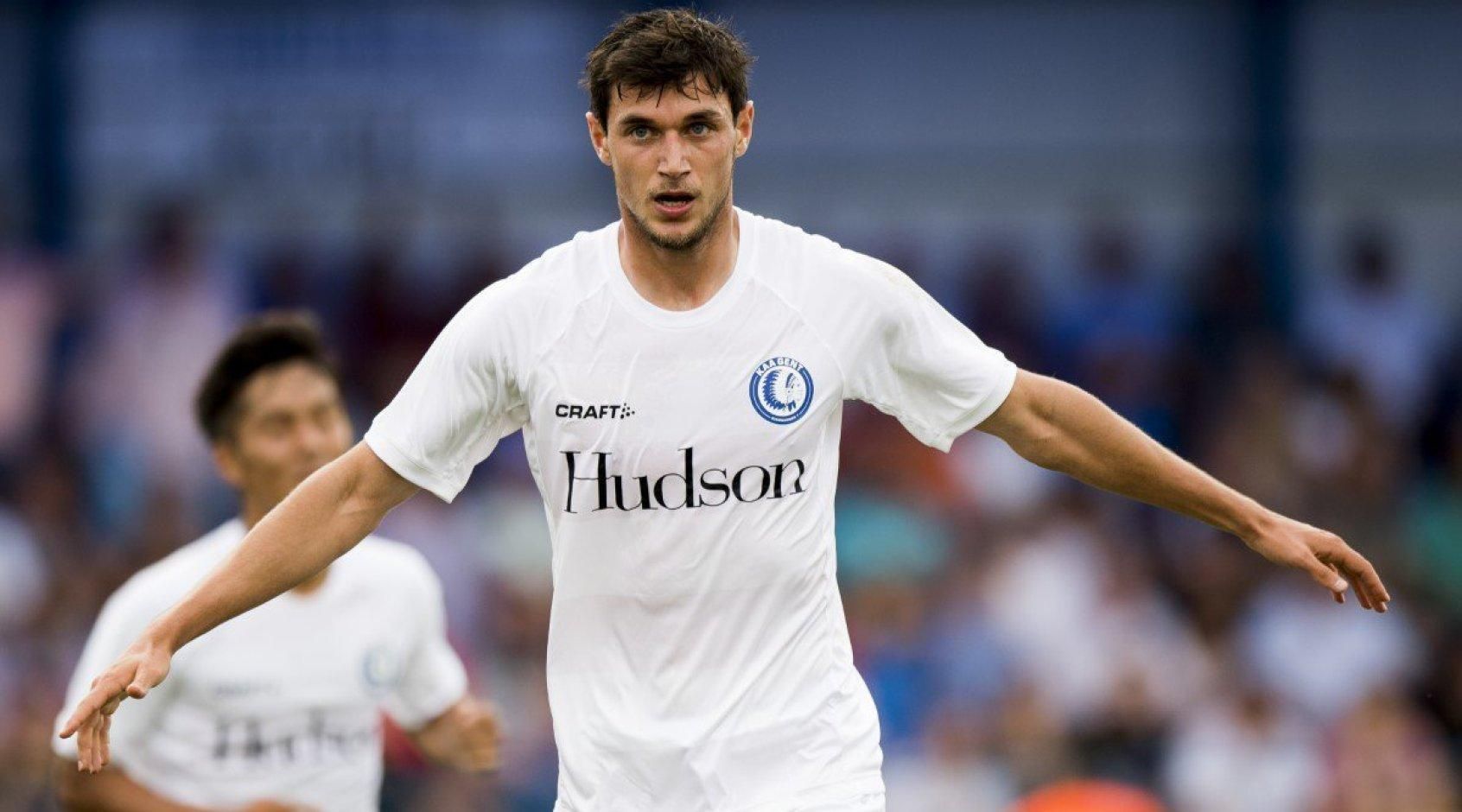 Форвард сборной Украины Яремчук поделился первым фото после операции Форвард сборной Украины Яремчук поделился первым фото после операции