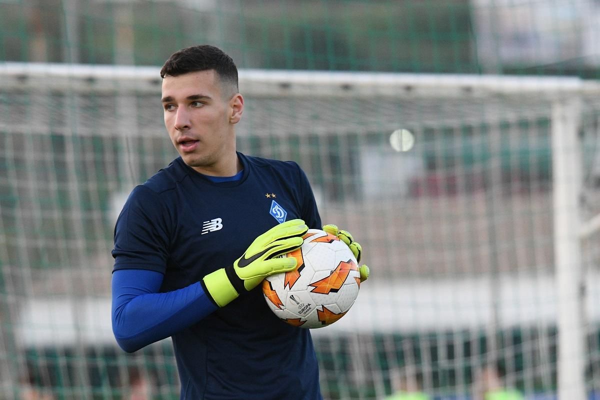 Воротар "Динамо" зізнався, у кого найсильніший удар у команді Воротар "Динамо" зізнався, у кого найсильніший удар у команді