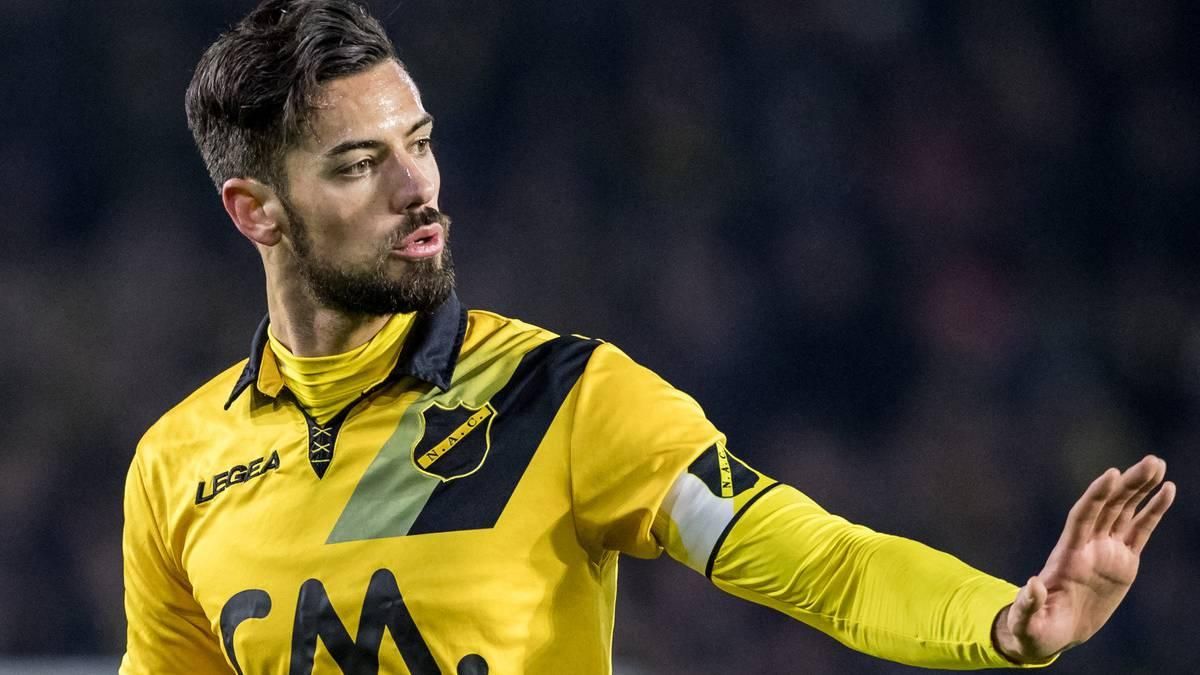 Перехід Матвієнка в "Арсенал" може зірватися через іспанця Перехід Матвієнка в "Арсенал" може зірватися через іспанця