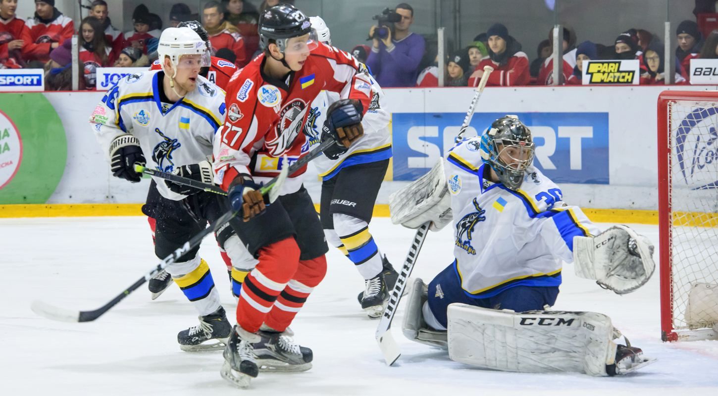 "Донбас" обіграв "Дніпро" і здобув десяту перемогу в 12 матчах УХЛ "Донбас" обіграв "Дніпро" і здобув десяту перемогу в 12 матчах УХЛ