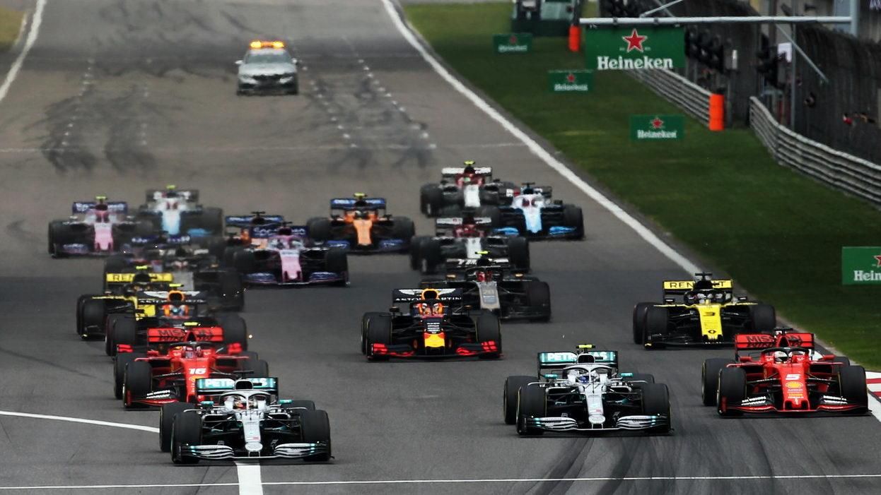 Формула-1 офіційно відклала Гран-прі Китаю через коронавірус: деталі