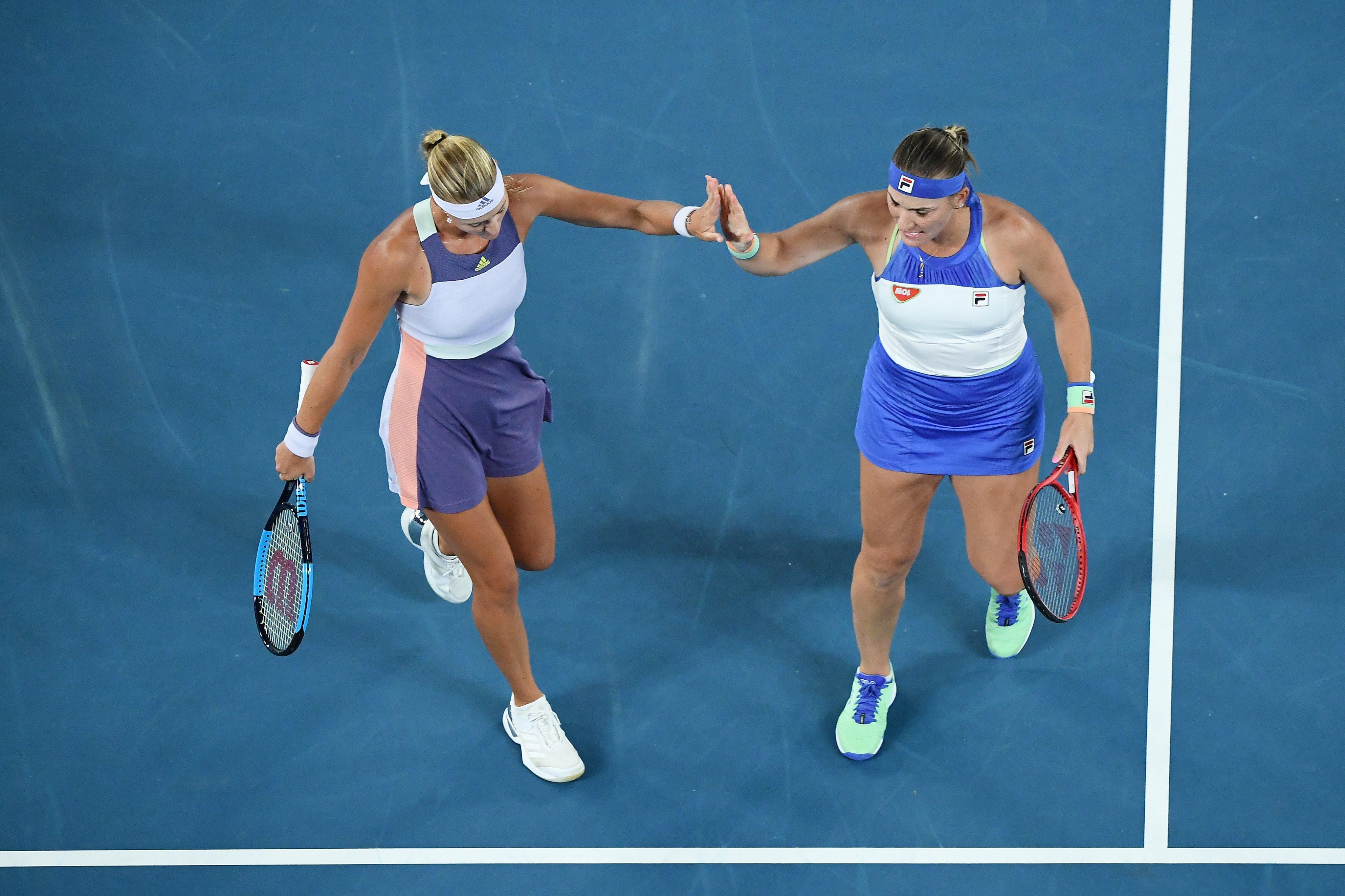Бабош и Младенович победили на Australian Open в женском парном турнире