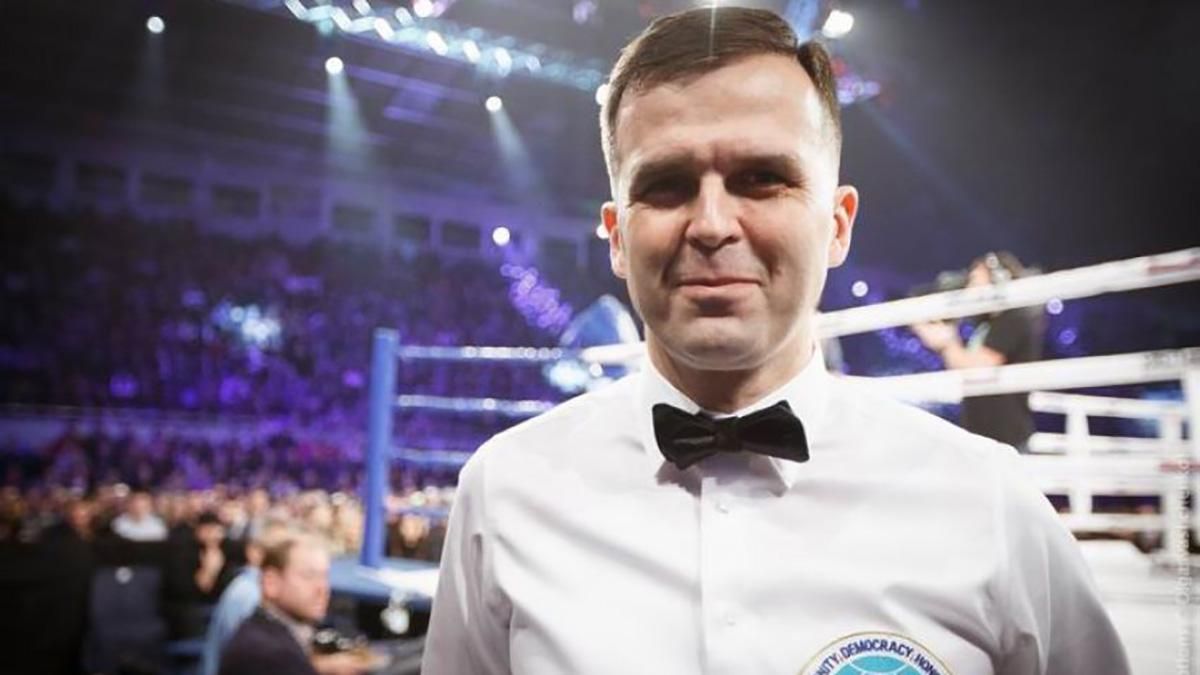 Российский судья, который едва не отобрал победу у украинца, будет судить титульный бой Далакяна Российский судья, который едва не отобрал победу у украинца, будет судить титульный бой Далакяна