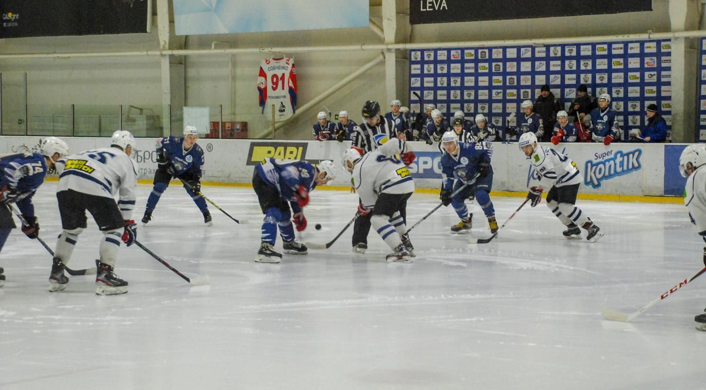 "Динамо" зазнало нищівної поразки з непристойним рахунком в Києві "Динамо" зазнало нищівної поразки з непристойним рахунком в Києві