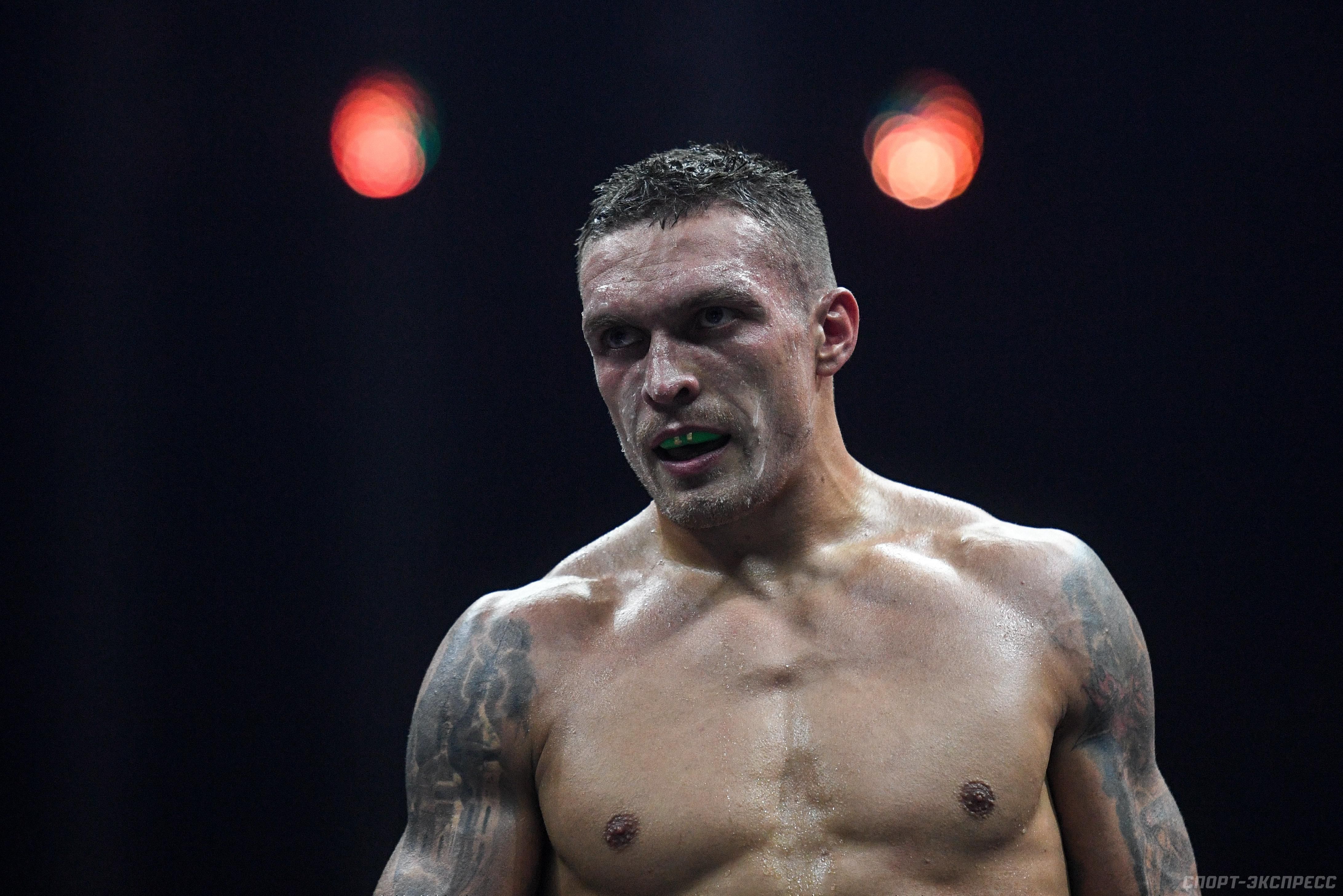 Усик критическим стихом ответил ветерану АТО, который назвал его обезьяной Усик критическим стихом ответил ветерану АТО, который назвал его обезьяной