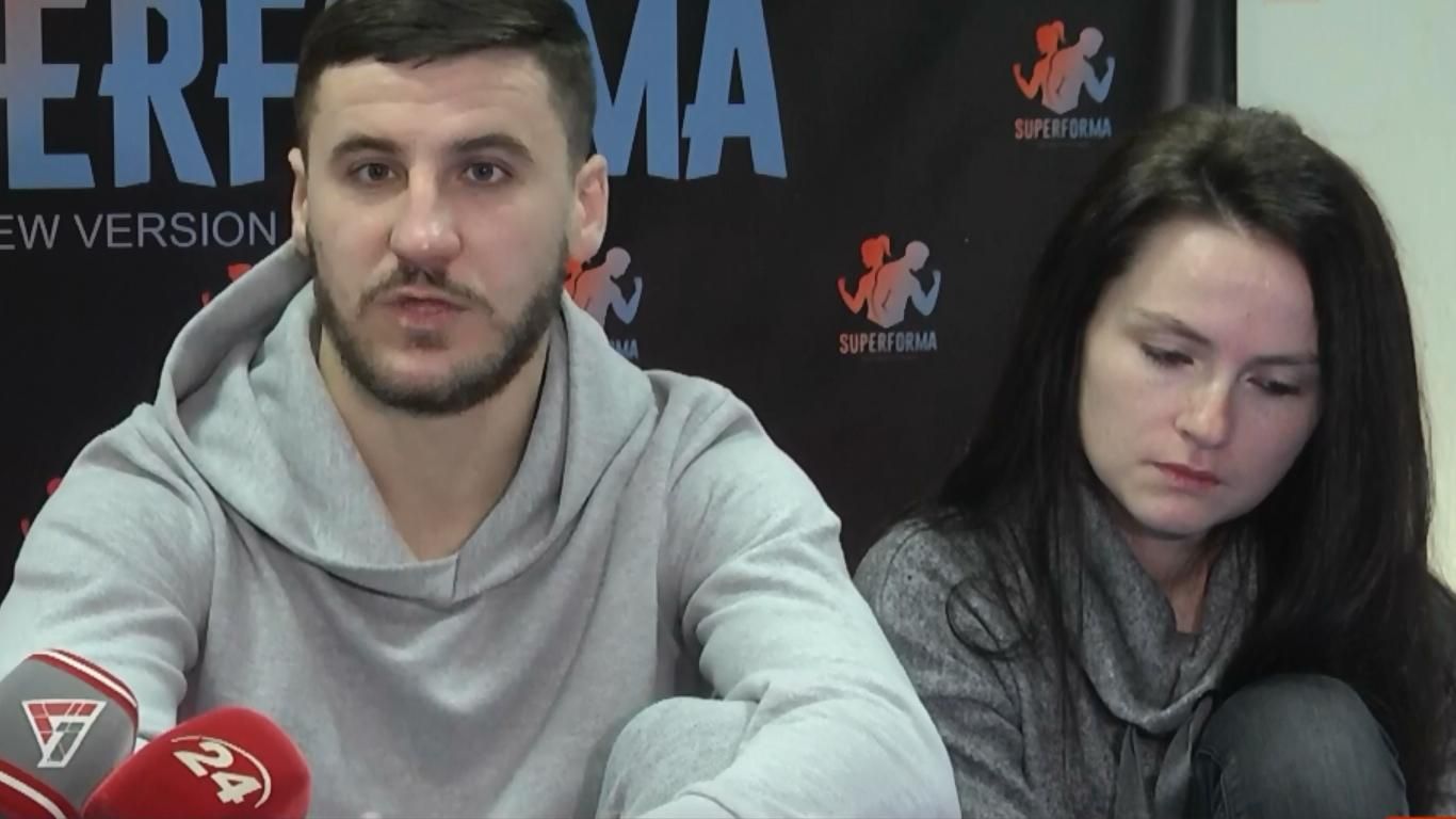 Фитнес-тренер продает онлайн-курсы, чтобы спасти жену от рака Фитнес-тренер продает онлайн-курсы, чтобы спасти жену от рака