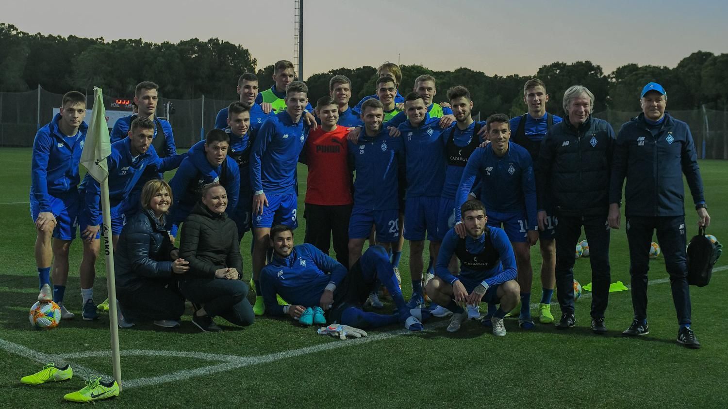 Скільки насправді заробляють футболісти київського "Динамо": клуб опублікував декларації Скільки насправді заробляють футболісти київського "Динамо": клуб опублікував декларації