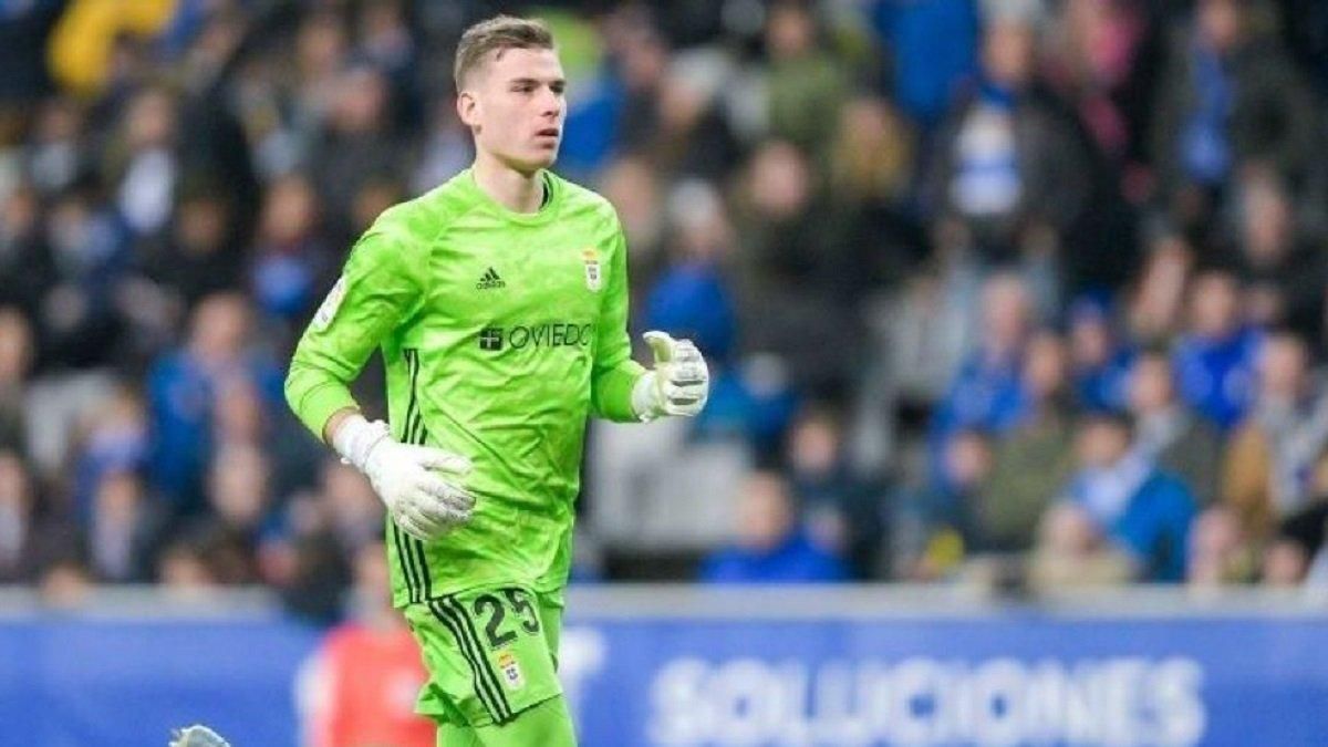 Лунин "привез" пенальти в провальном матче чемпионата Испании и подвел команду: видео Лунин "привез" пенальти в провальном матче чемпионата Испании и подвел команду: видео