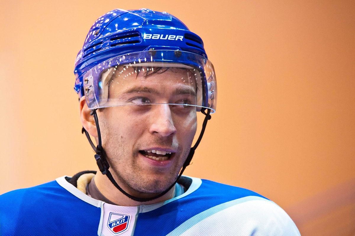 Хокеїст "Дніпра" відзначився неймовірною шайбою – відео