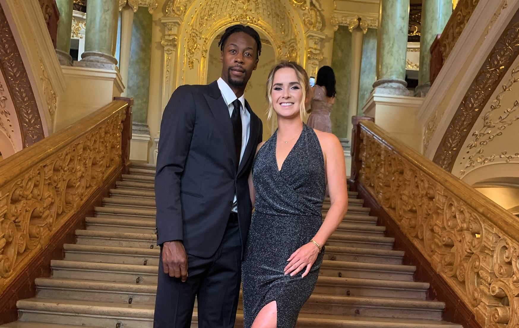 Свитолина вместе с Монфисом посетили вечеринку в Дубае Свитолина вместе с Монфисом посетили вечеринку в Дубае