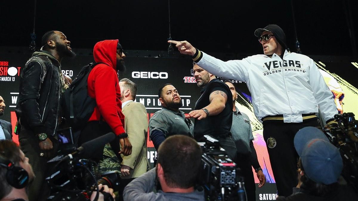 Уайлдер і Ф'юрі влаштували бійку перед боєм: відео Уайлдер і Ф'юрі влаштували бійку перед боєм: відео