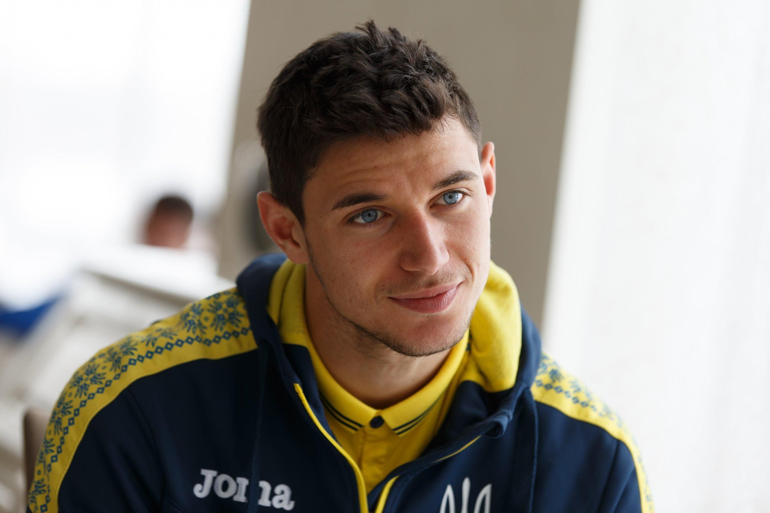 Найкращий нападник збірної України розповів про відновлення після складної травми