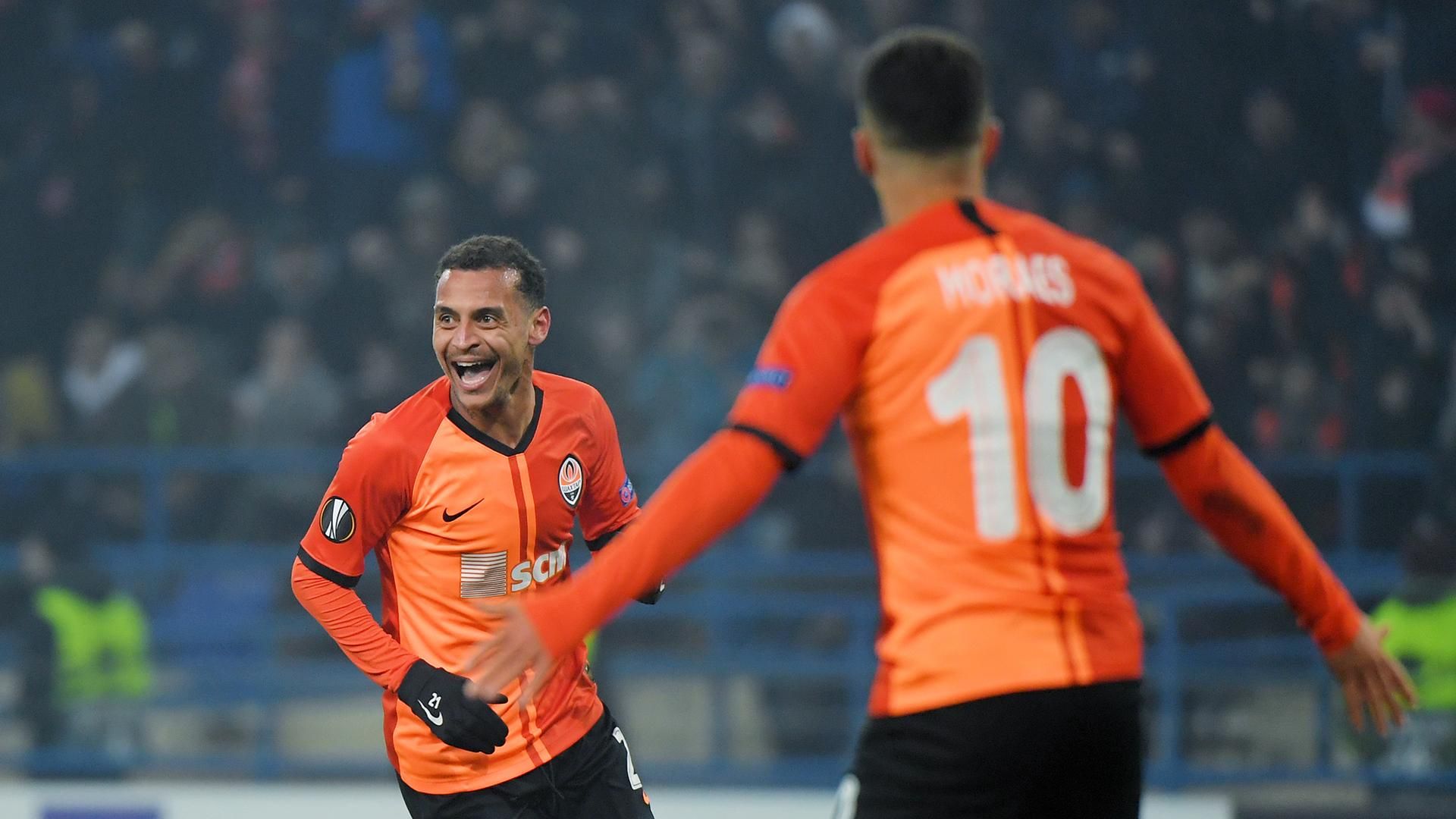 "Шахтар" зазнав кадрових втрат перед важливим матчем з "Бенфікою" "Шахтар" зазнав кадрових втрат перед важливим матчем з "Бенфікою"