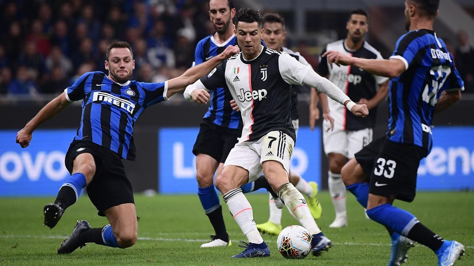 Матчи Серии А официально состоятся, несмотря на эпидемию коронавируса – даты Матчи Серии А официально состоятся, несмотря на эпидемию коронавируса – даты