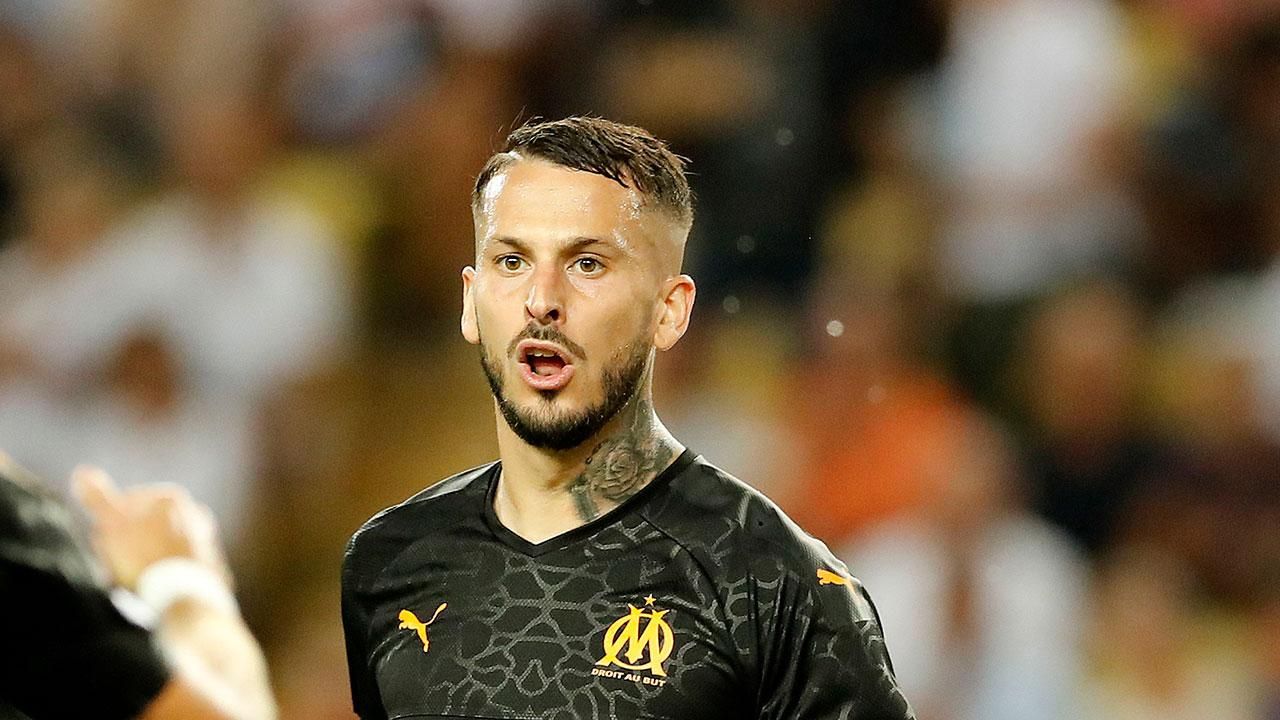 Форвард "Марселя" сыграл матч в шапочке для плавания – фото Форвард "Марселя" сыграл матч в шапочке для плавания – фото