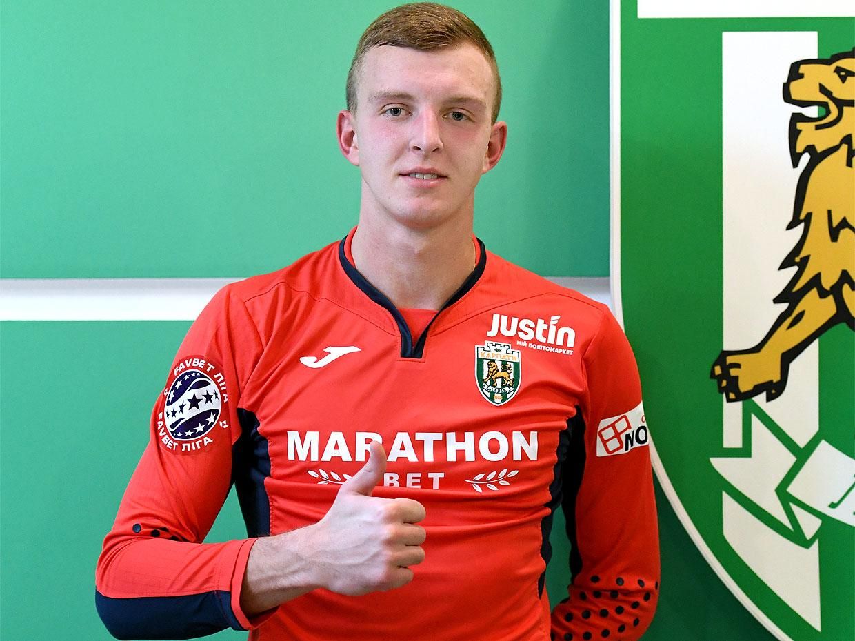 Вратарь "Динамо" бесплатно перешел в "Карпаты" Вратарь "Динамо" бесплатно перешел в "Карпаты"