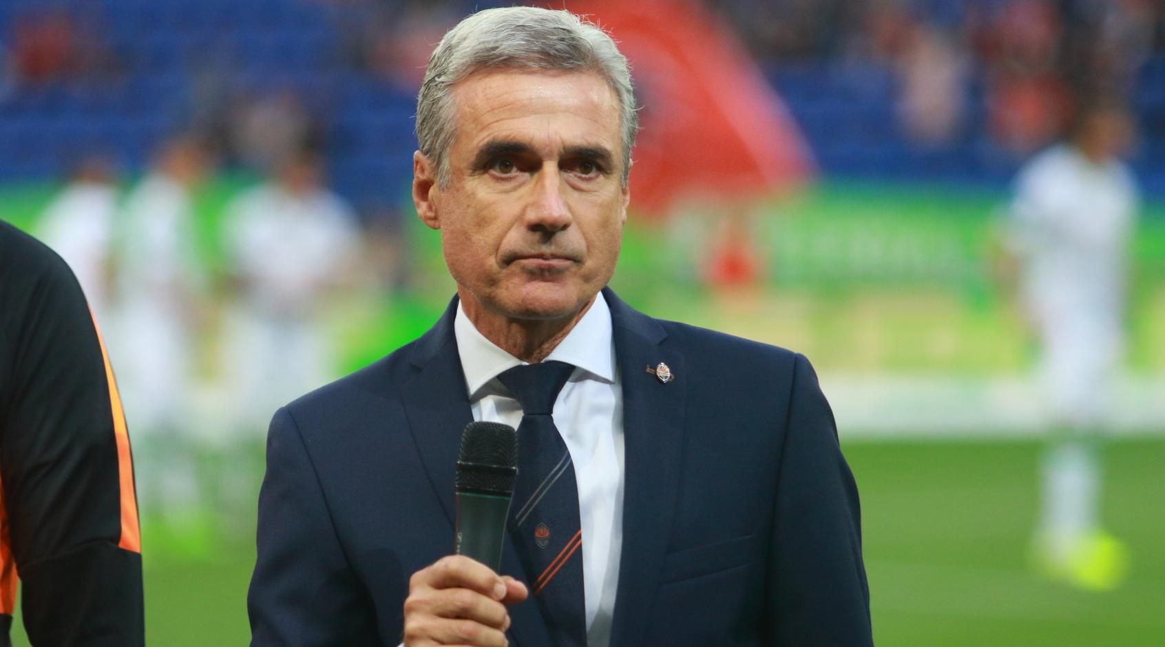 Головні тренери "Шахтаря" та "Зорі" закликали призупинити УПЛ Головні тренери "Шахтаря" та "Зорі" закликали призупинити УПЛ