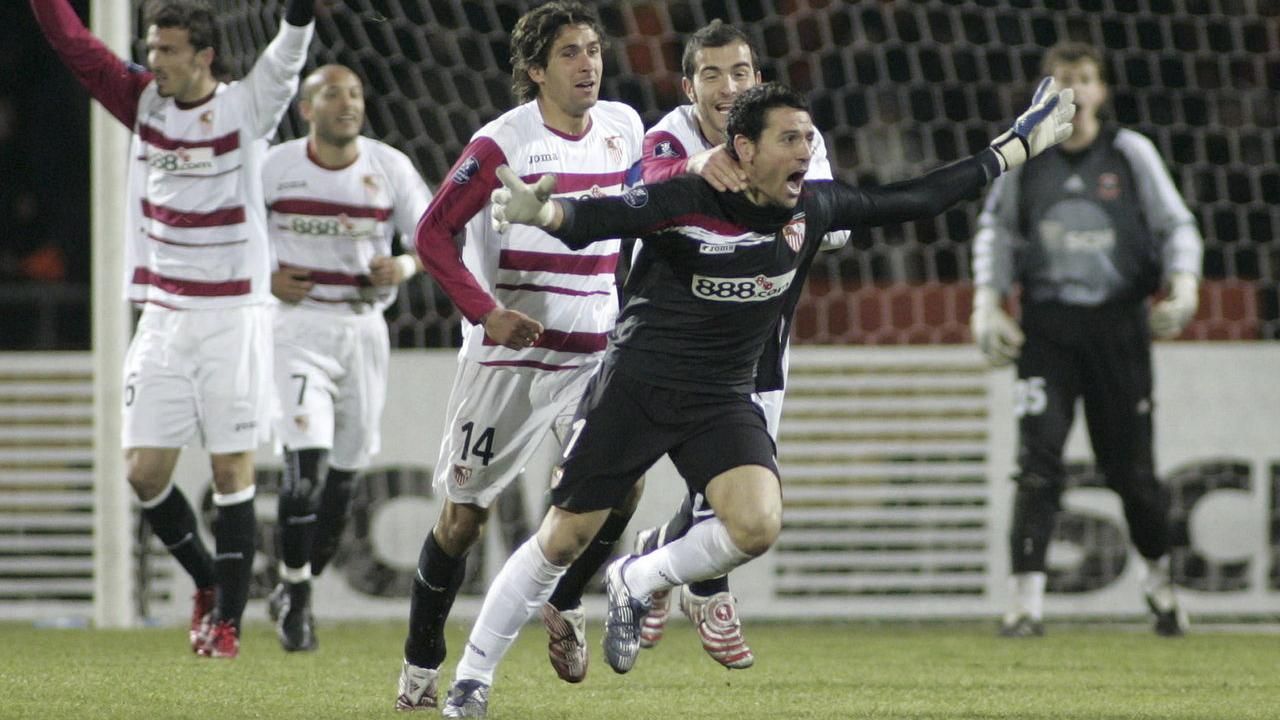 Як воротар "Севільї" Палоп забивав "Шахтарю" у Кубку УЄФА: ретровідео Як воротар "Севільї" Палоп забивав "Шахтарю" у Кубку УЄФА: ретровідео