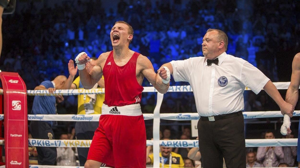 Українець Хижняк нокаутував суперника у боротьбі за ліцензію на Олімпіаду: відео Українець Хижняк нокаутував суперника у боротьбі за ліцензію на Олімпіаду: відео