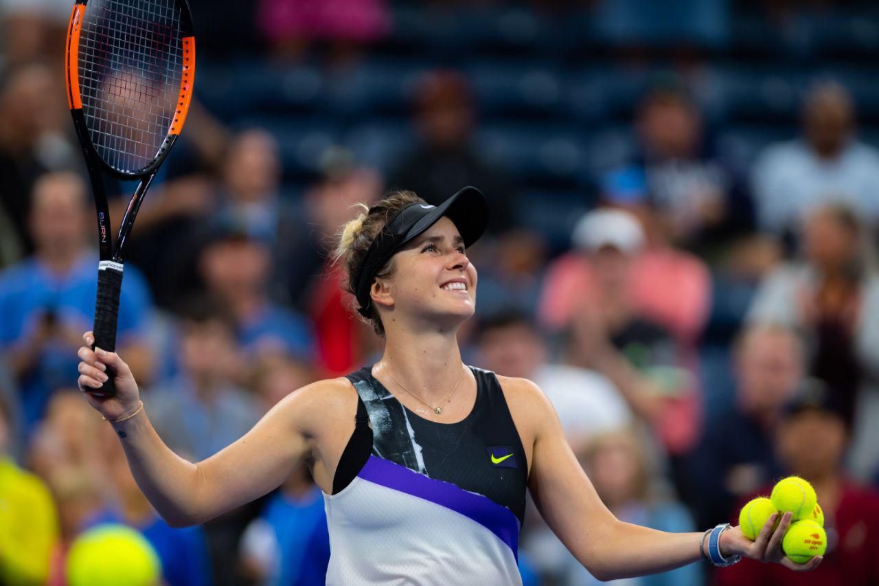 Жонглирование туалетной бумаги на ракетке: теннисисты поддержали забавный челлендж – видео Жонглирование туалетной бумаги на ракетке: теннисисты поддержали забавный челлендж – видео