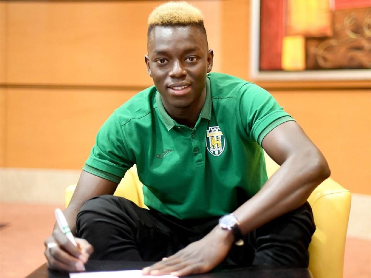 "Спасибі тобі, Боже, що я не москаль": легіонер "Карпат" розірвав фанатів заявою "Спасибі тобі, Боже, що я не москаль": легіонер "Карпат" розірвав фанатів заявою