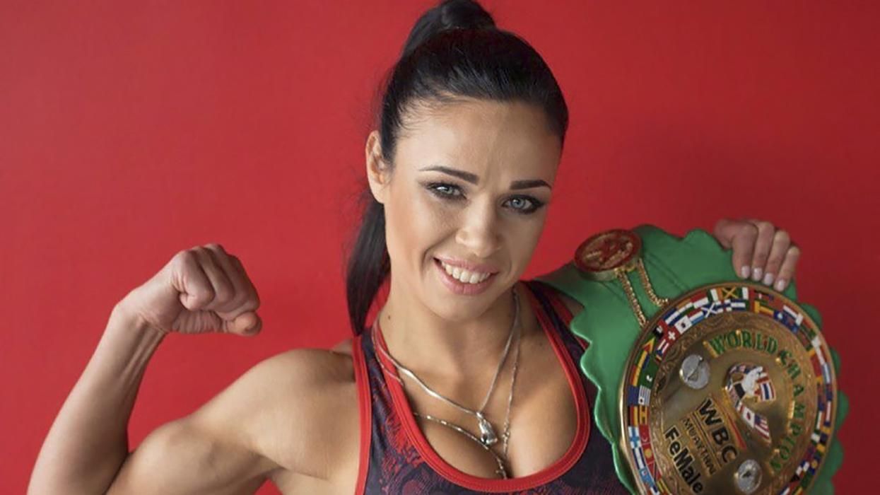 Українська чемпіонка WBC поїде тренуватися до Конора МакГрегора Українська чемпіонка WBC поїде тренуватися до Конора МакГрегора