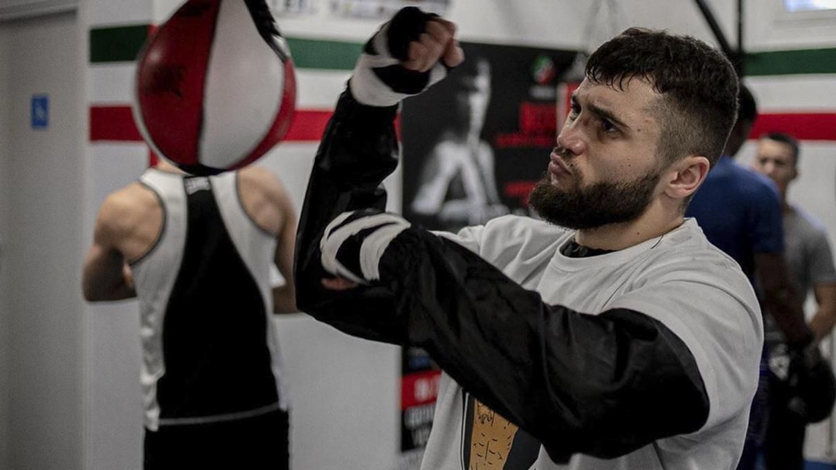Украинские боксеры сразятся за чемпионский пояс IBF