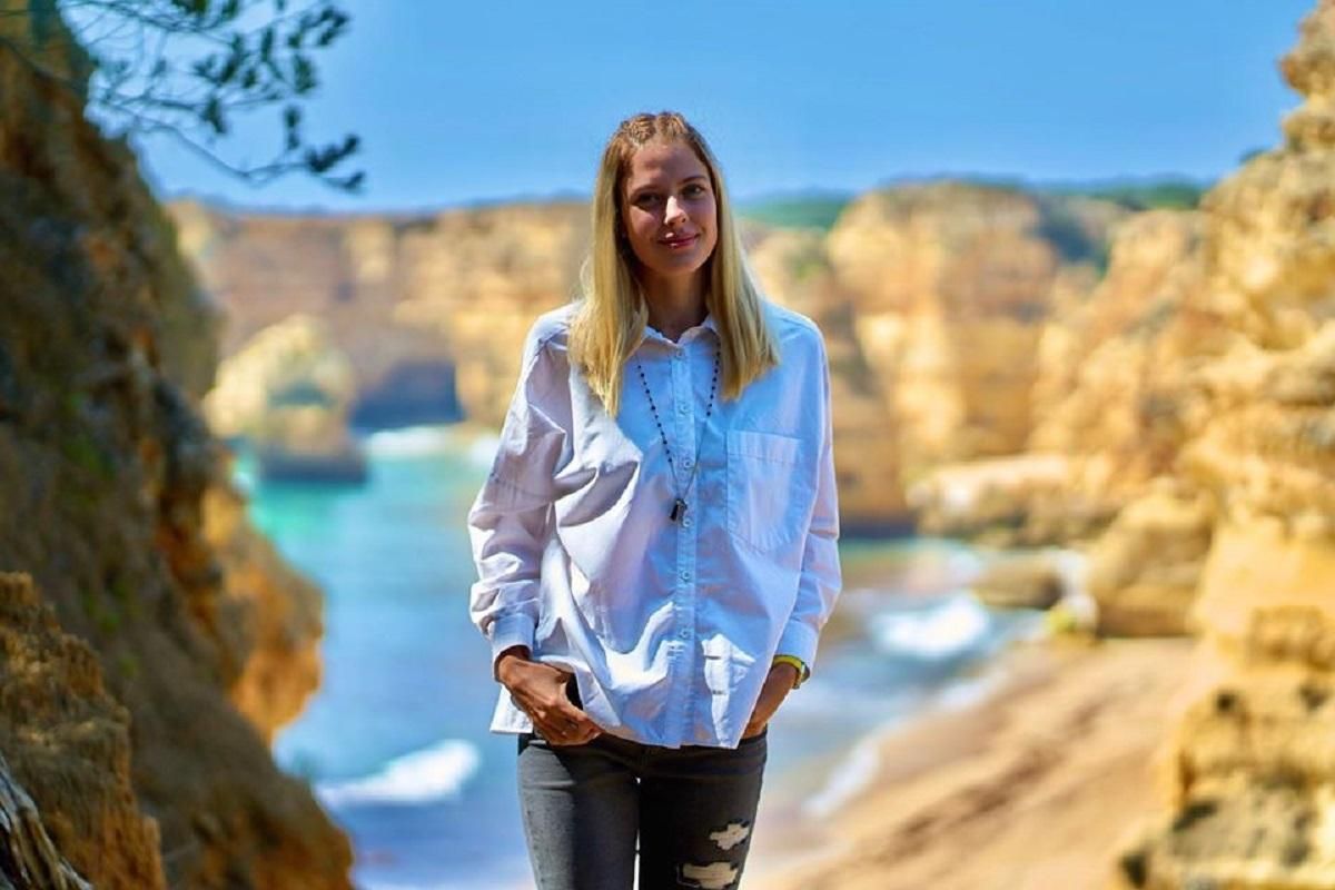 Легкоатлетка Магучіх показала запальні танці на березі океану: відео Легкоатлетка Магучіх показала запальні танці на березі океану: відео