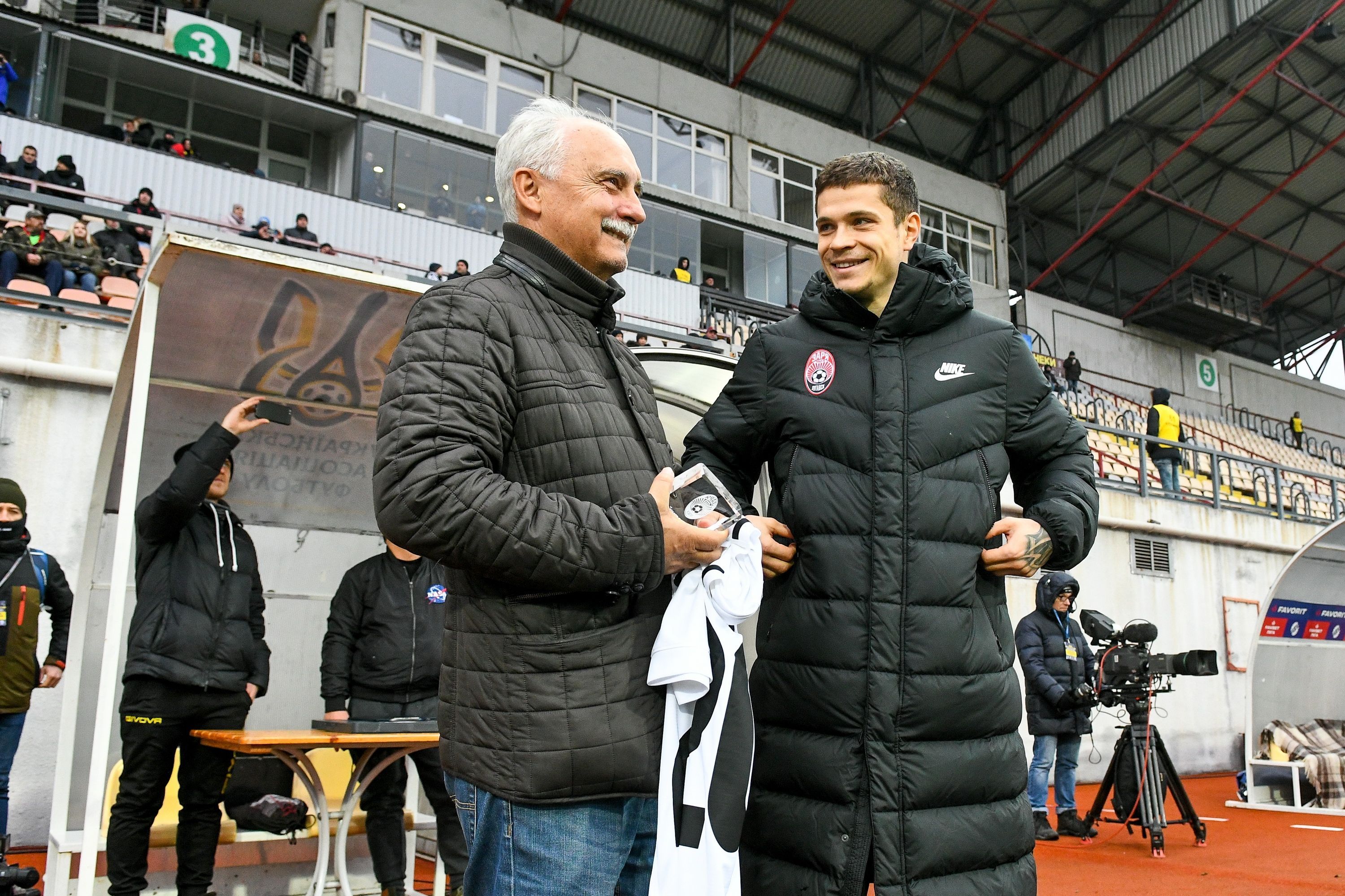 Отставка Рафаилова в "Заре": СМИ назвали неожиданную причину конфликта Отставка Рафаилова в "Заре": СМИ назвали неожиданную причину конфликта