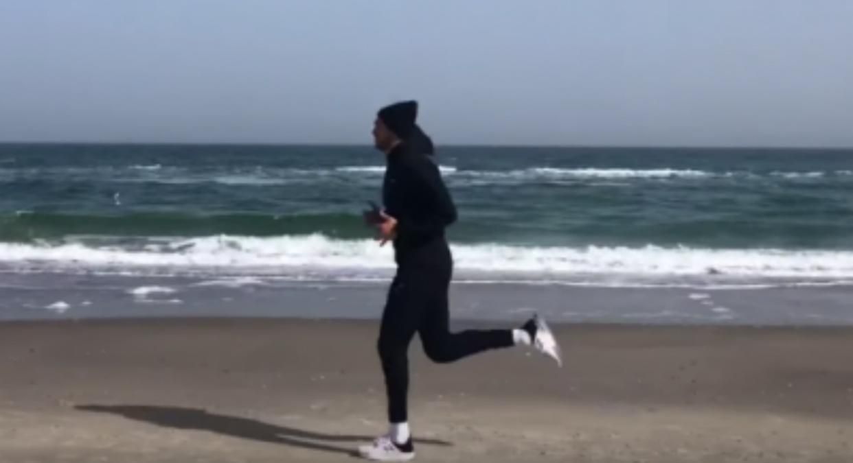 Як гравці "Динамо" підтримують форму під час карантину: відео Як гравці "Динамо" підтримують форму під час карантину: відео