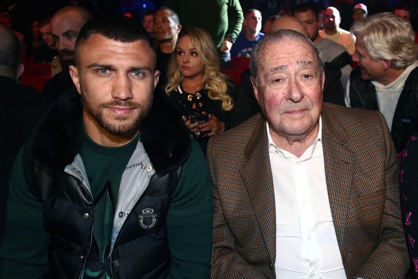 Чемпіонські бої Ломаченка і Постола хочуть провести вчасно попри карантин у США Чемпіонські бої Ломаченка і Постола хочуть провести вчасно попри карантин у США